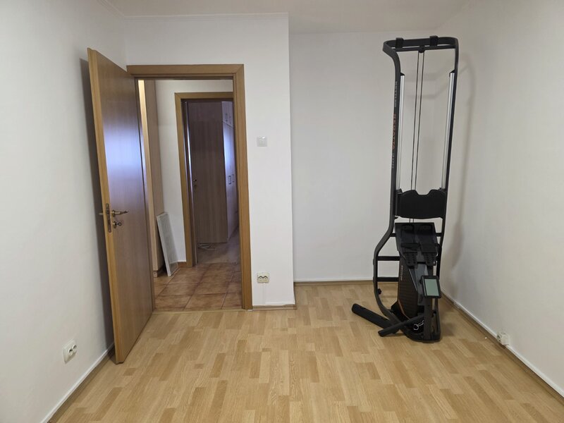 Iancului, chiar pe Magura Vulturului, 5 minute metrou, bloc reabilitat,